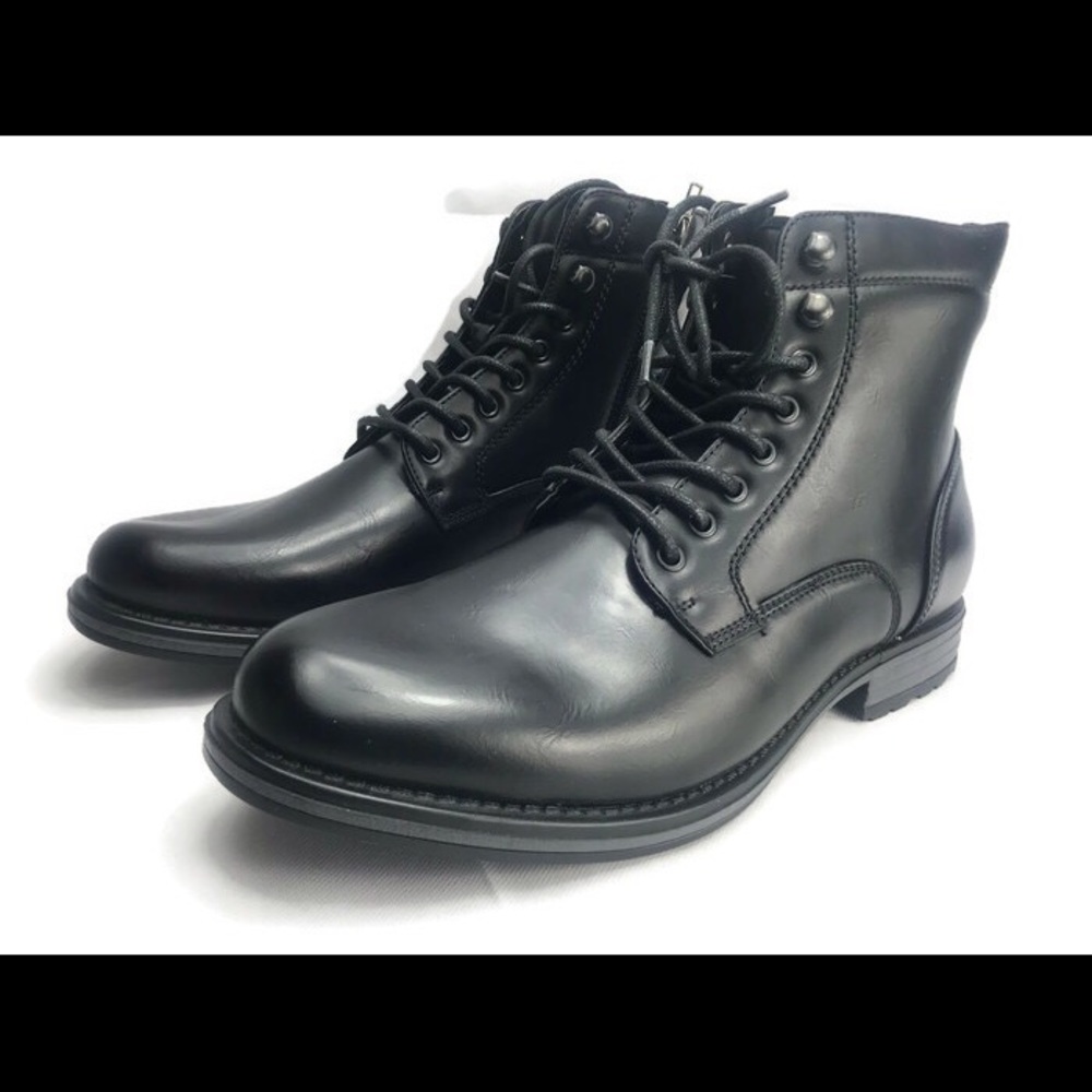 Black leather men’s lace up zipper boot size 12